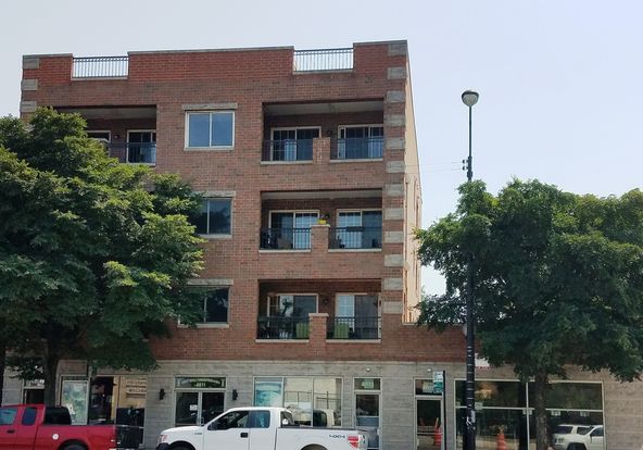 4013-15 W Fullerton Ave, Chicago, IL 60639