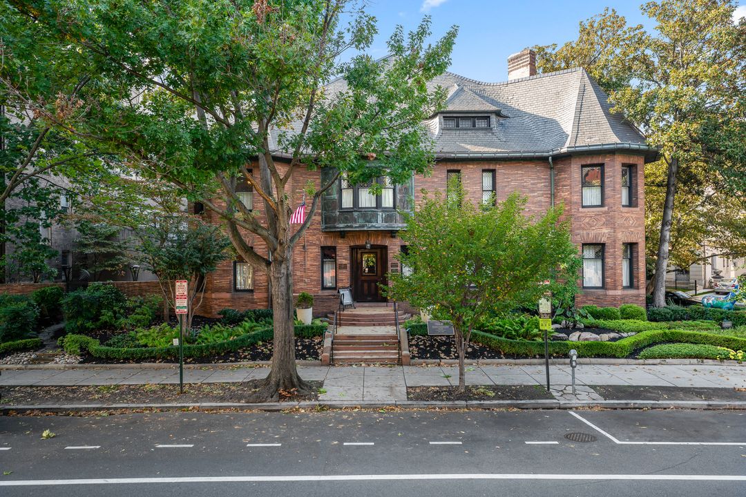 1526 New Hampshire Ave NW, Washington, DC 20036