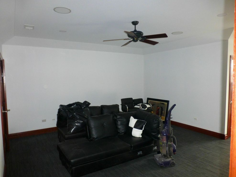 32 Uno Cir, Joliet, IL 60435