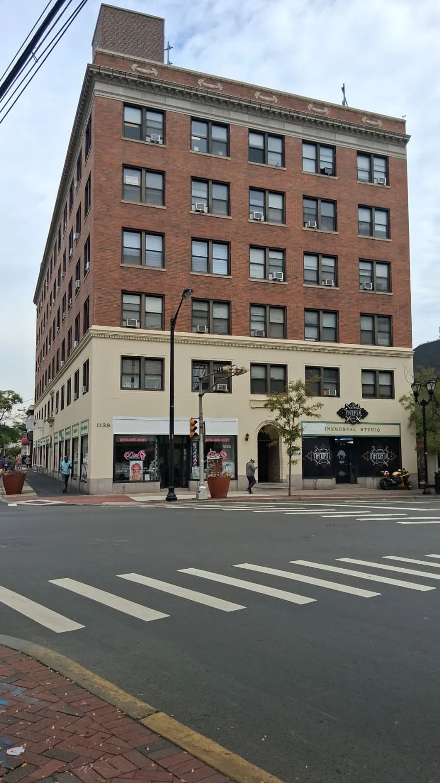 Office Space at 1139 E Jersey St in Elizabeth